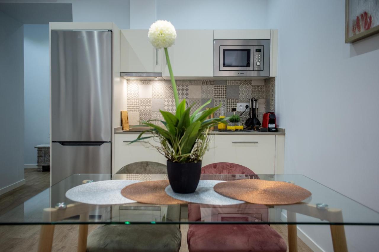 Apartamentos Turisticos Moret11-1B กาเซเรส ภายนอก รูปภาพ